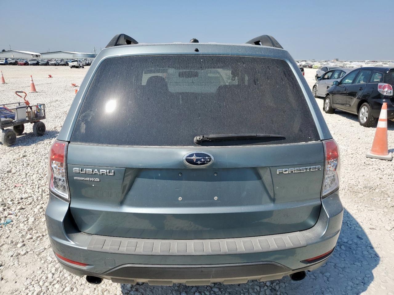 2011 Subaru Forester Limited VIN: JF2SHBEC0BH715429 Lot: 81303905
