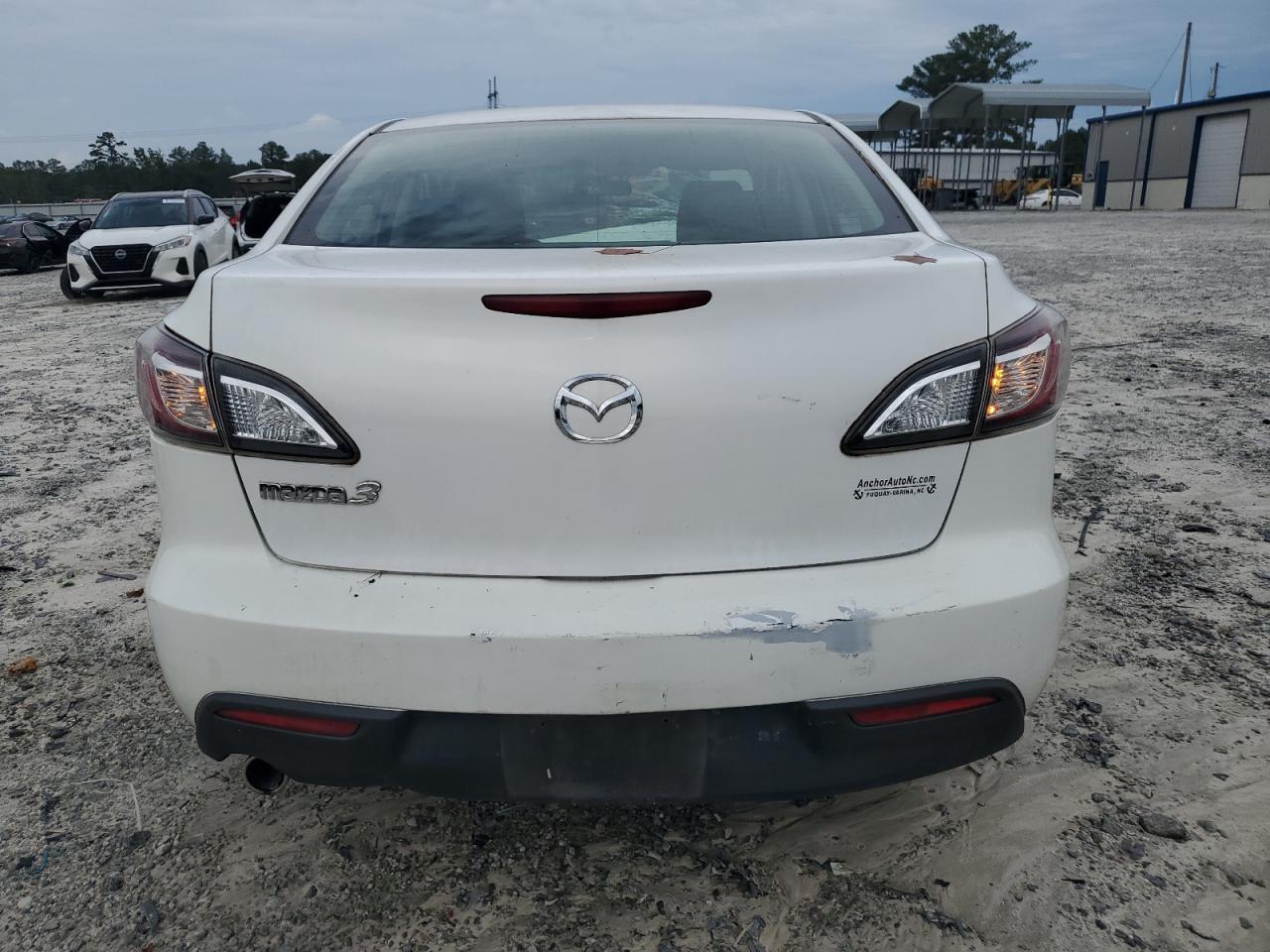 2011 Mazda 3 I VIN: JM1BL1VF0B1421877 Lot: 83969145
