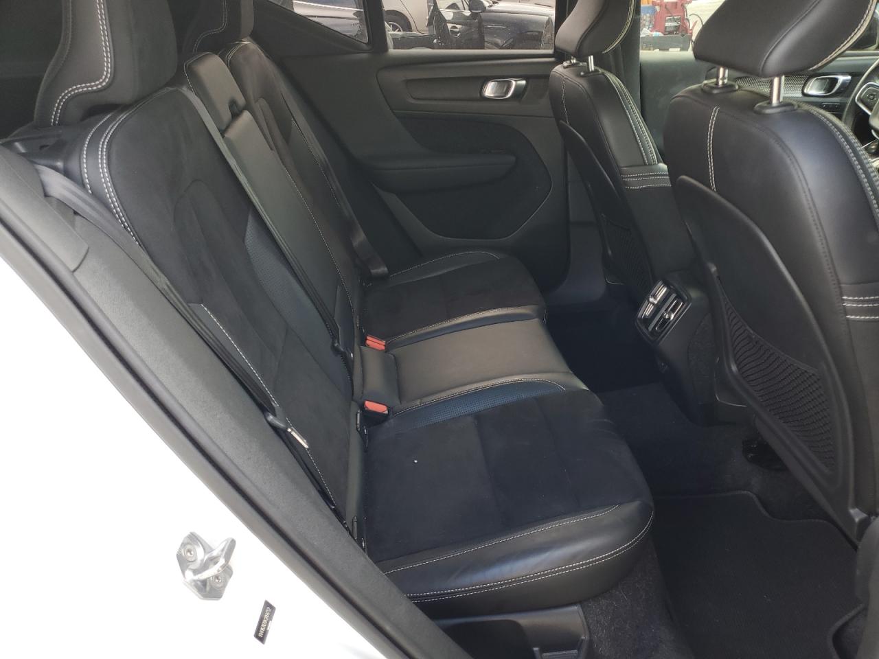 2019 Volvo Xc40 T5 Momentum VIN: YV4162XZ0K2004752 Lot: 81333215