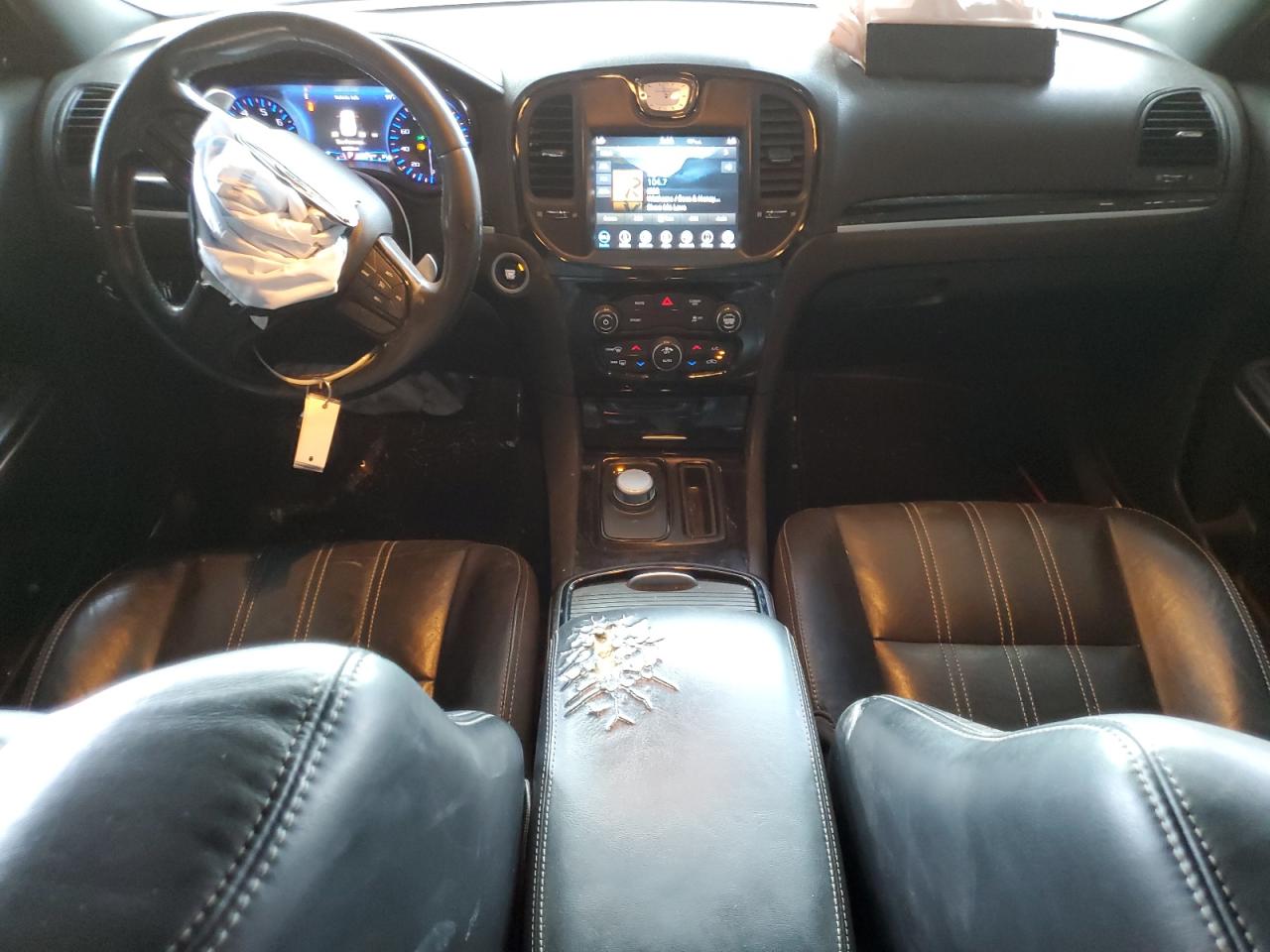 2019 Chrysler 300 S VIN: 2C3CCABG0KH559815 Lot: 81267195