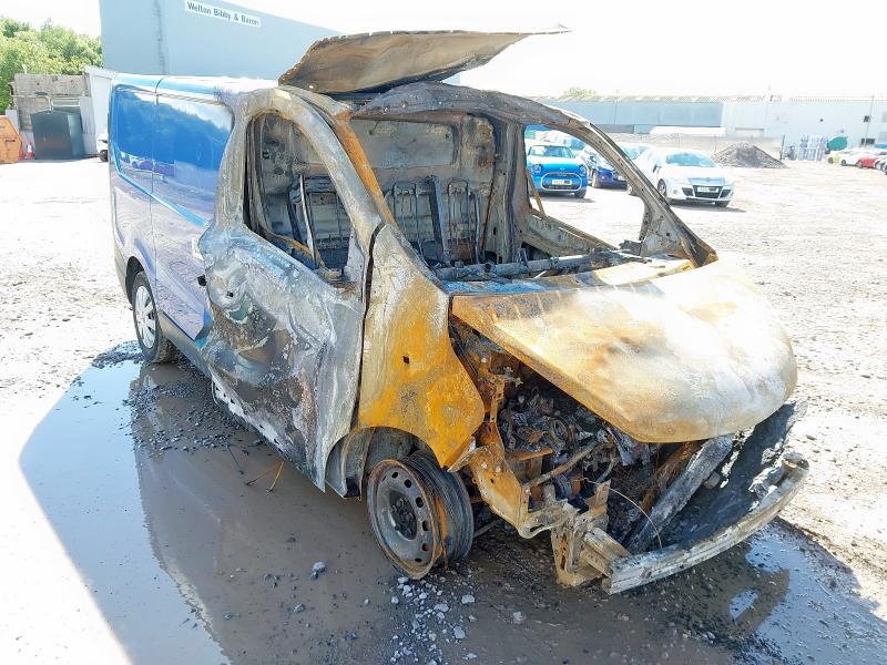 2015 VAUXHALL VIVARO 2700 CDTI 