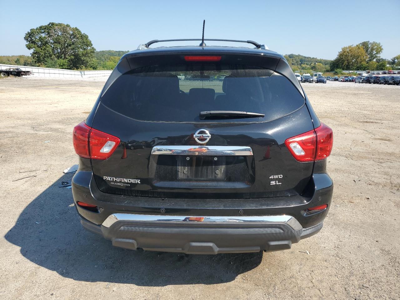 2017 Nissan Pathfinder S VIN: 5N1DR2MM5HC678040 Lot: 80748355