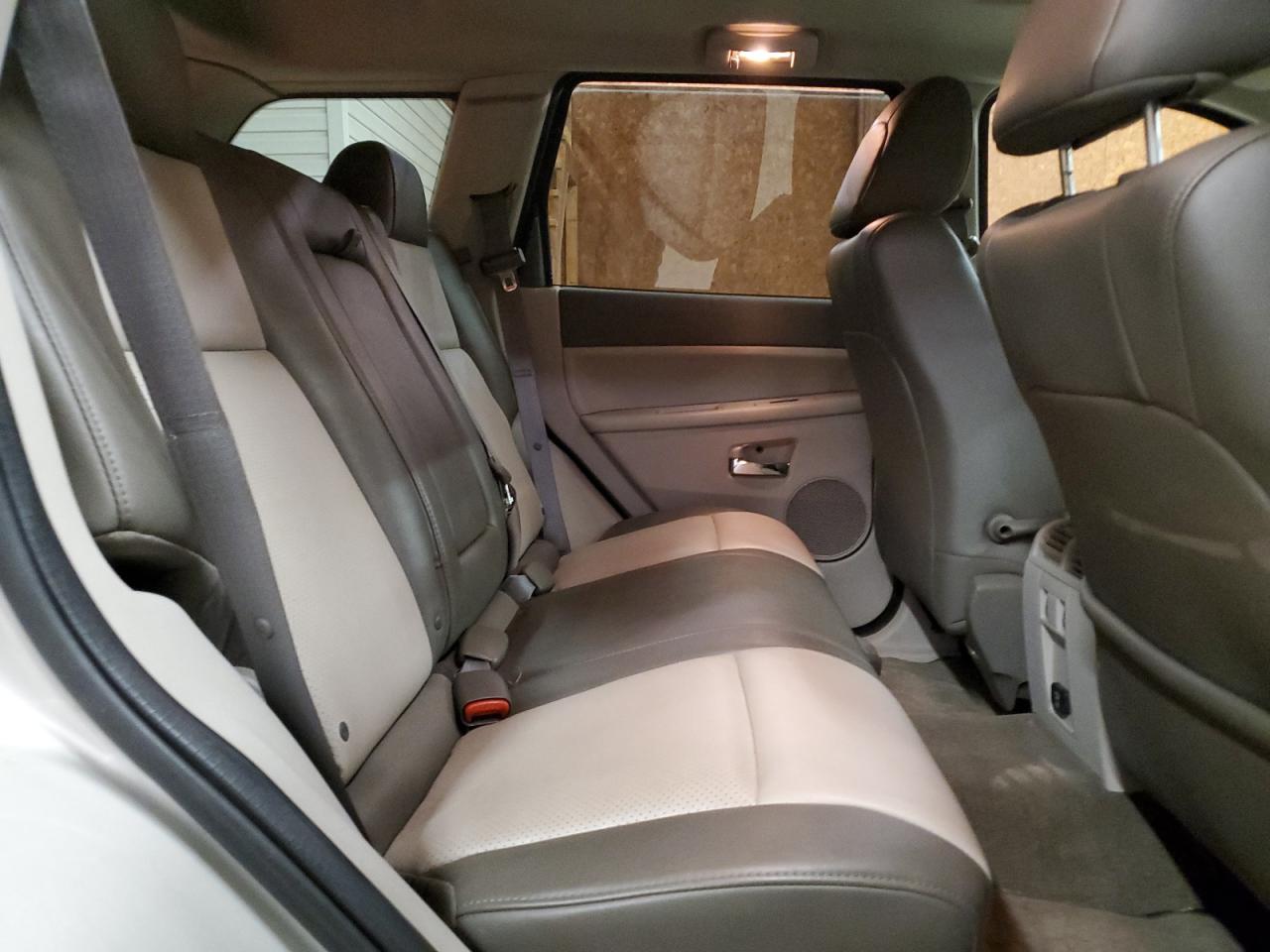 2008 Jeep Grand Cherokee Limited VIN: 1J8HR58N38C218068 Lot: 71806535