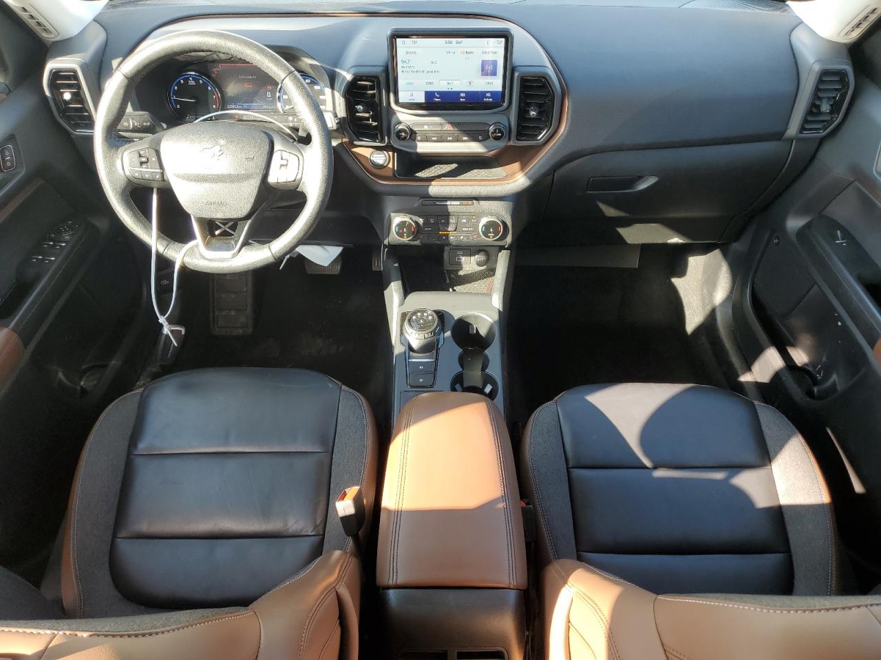 2022 Ford Bronco Sport Outer Banks VIN: 3FMCR9C68NRD83731 Lot: 81122165