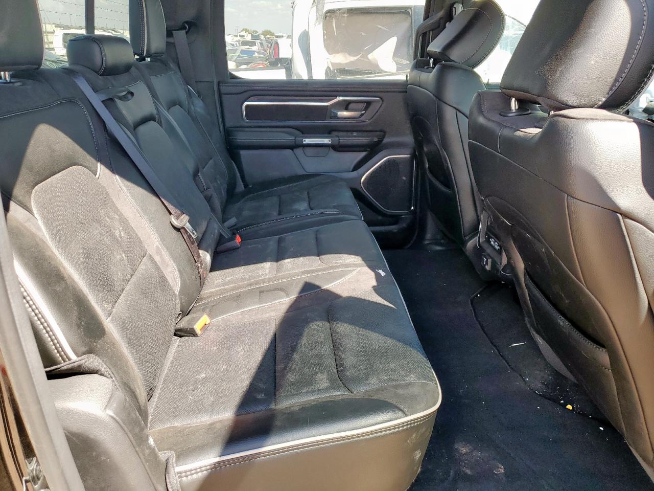 2025 Ram 1500 Laramie VIN: 1C6SRFJPXSN518594 Lot: 81077155