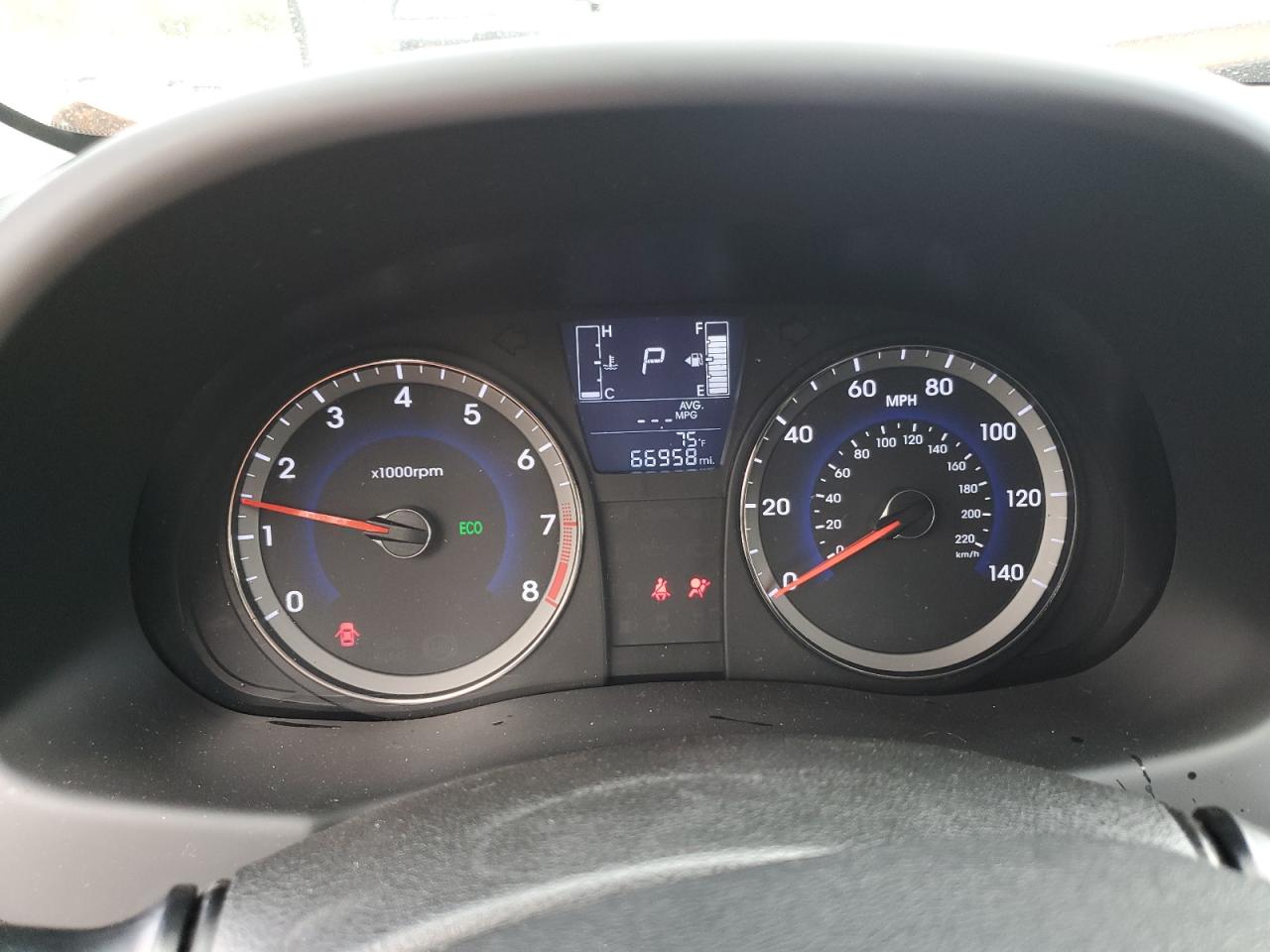 2016 Hyundai Accent Sport VIN: KMHCU5AE5GU251250 Lot: 71916225