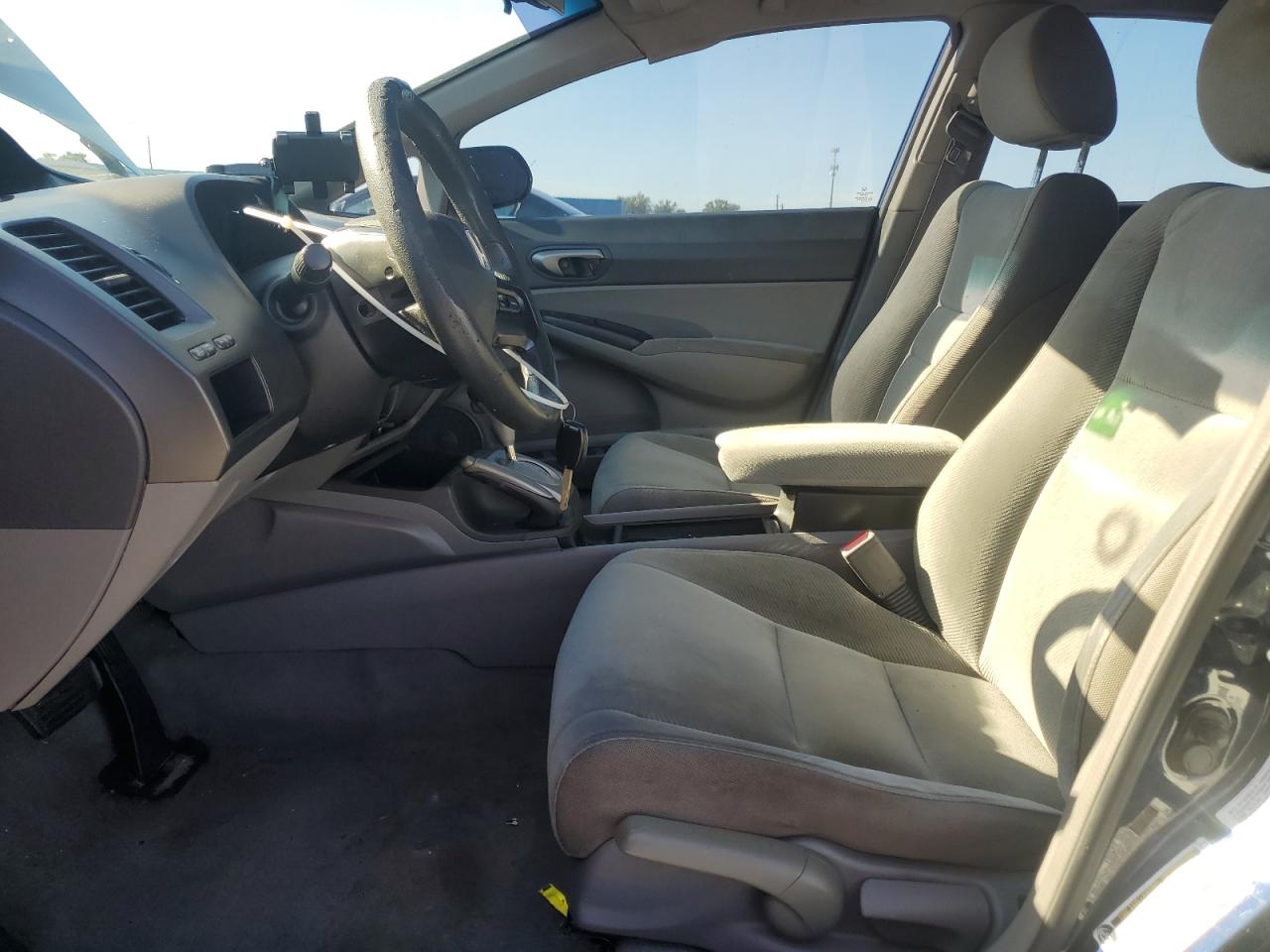 2010 Honda Civic Lx VIN: 2HGFA1F51AH582818 Lot: 81413425