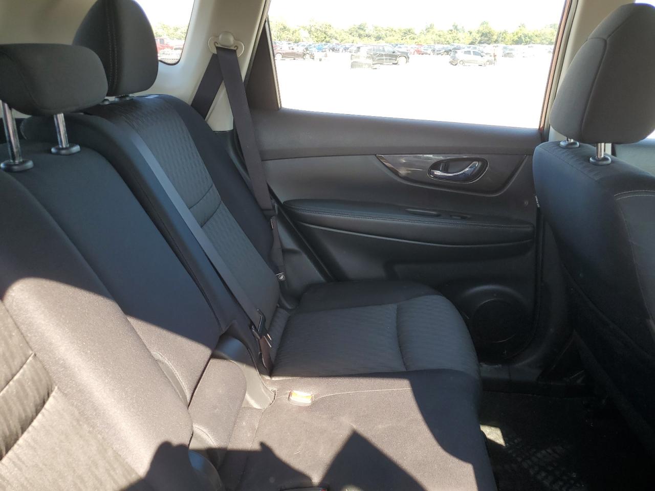 2017 Nissan Rogue S VIN: JN8AT2MT6HW404638 Lot: 81234555