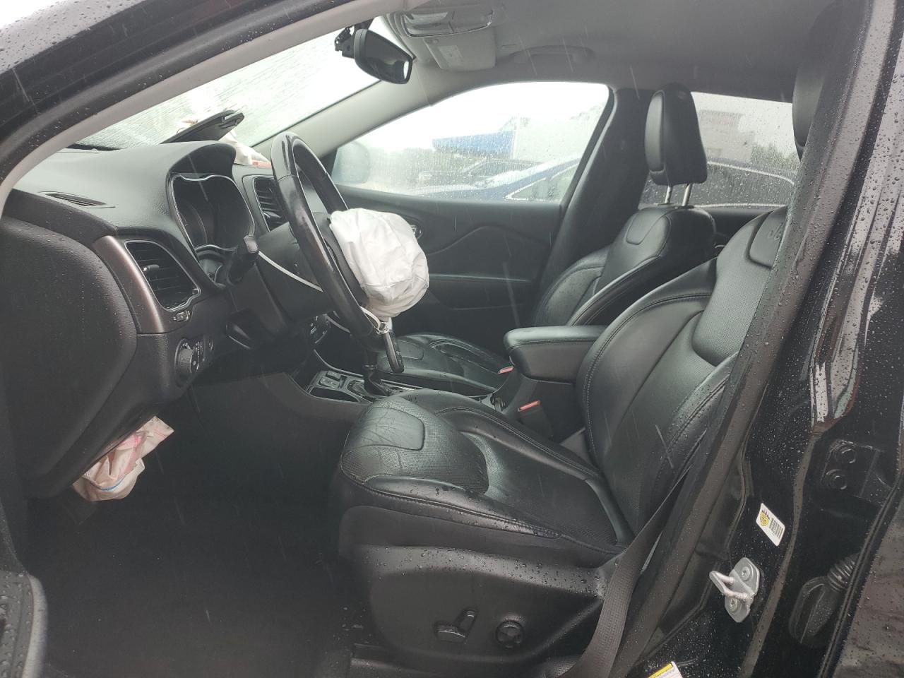 2019 Jeep Cherokee Limited VIN: 1C4PJLDB0KD347915 Lot: 84205235