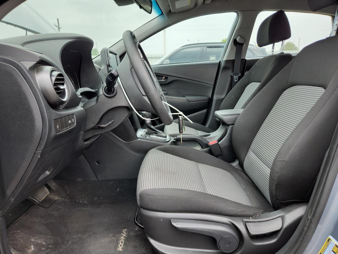 2020 Hyundai Kona Se VIN: KM8K12AA2LU513736 Lot: 71473925