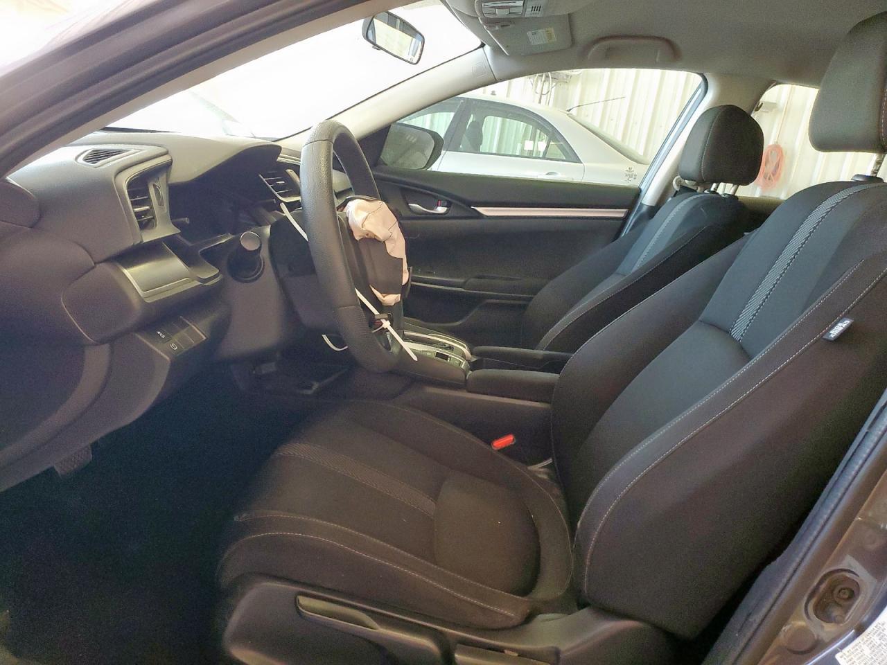 2018 Honda Civic Lx VIN: 2HGFC2F59JH504450 Lot: 80575625