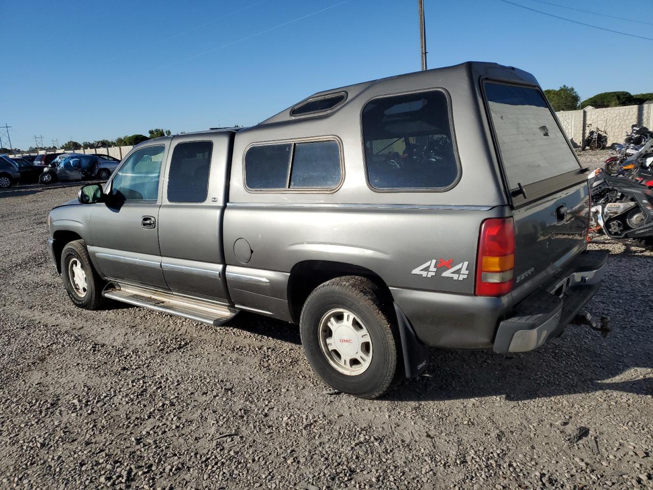 1999 GMC New Sierra K1500 1GTEK19T0XZ511684 photo #3