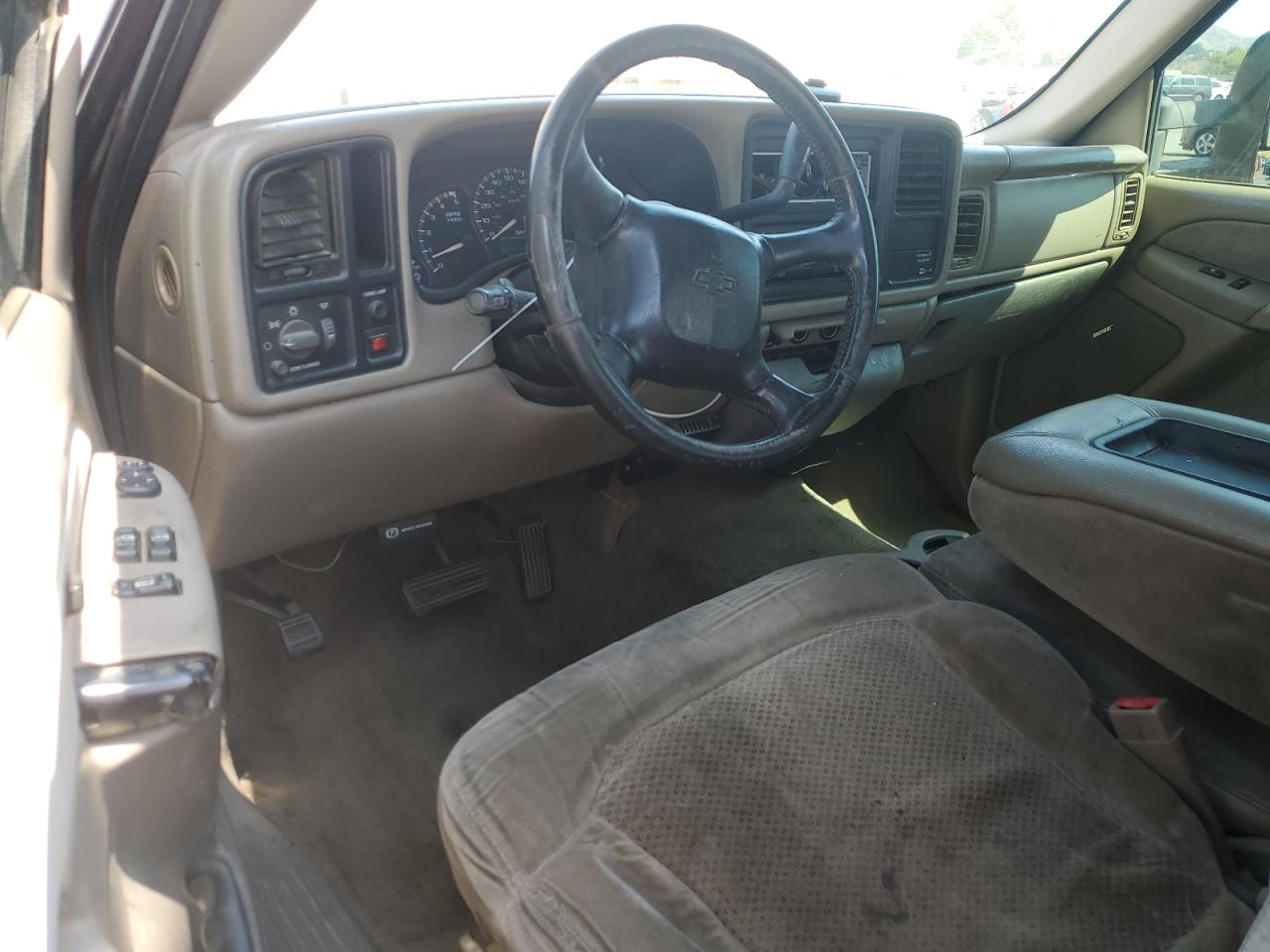 2002 Chevrolet Silverado C2500 Heavy Duty VIN: 1GCHC29112E157883 Lot: 81756265