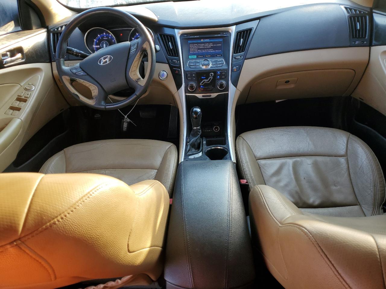 2011 Hyundai Sonata Se VIN: 5NPEC4AC6BH256890 Lot: 81233365