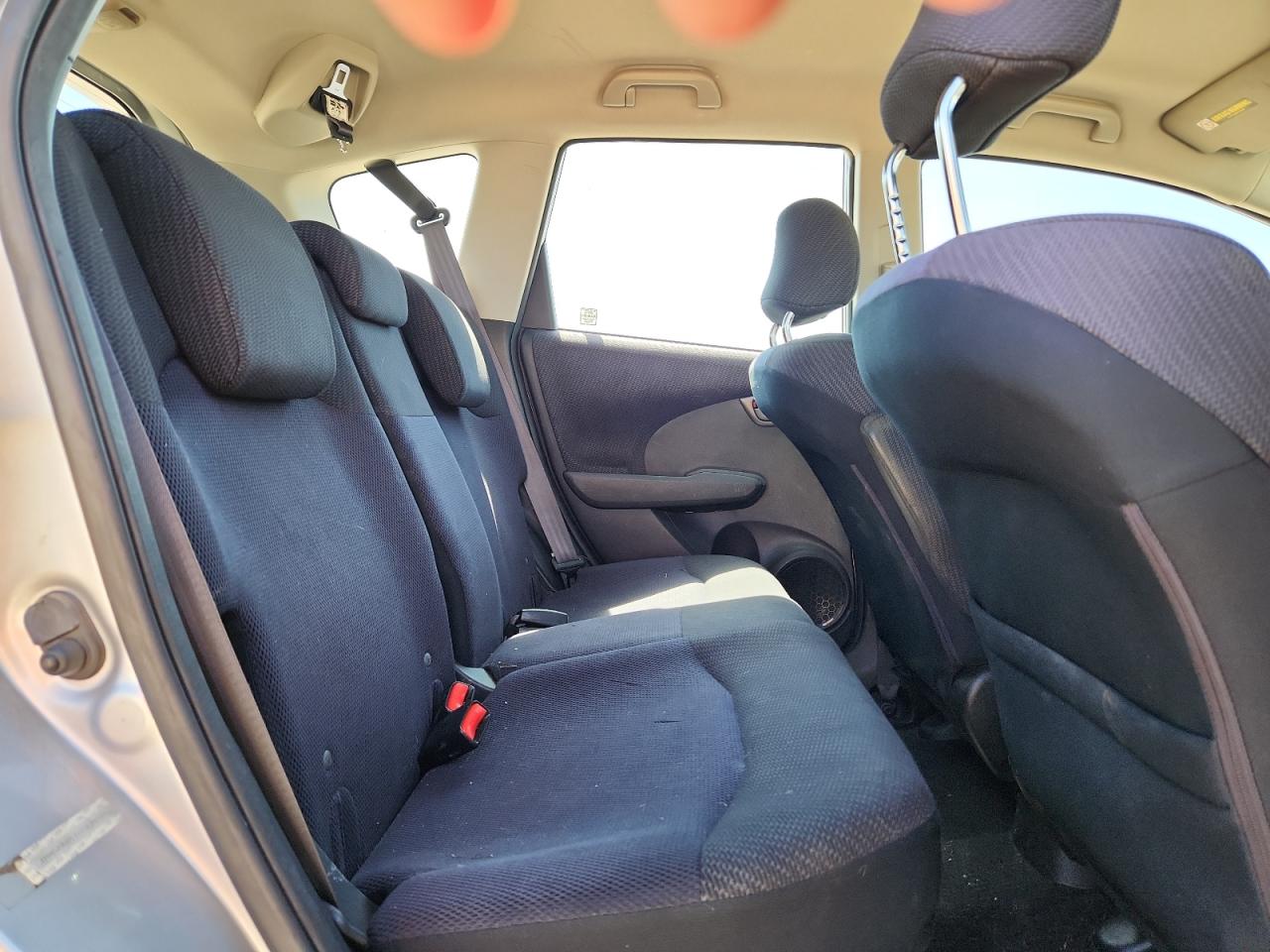 2012 Honda Fit Sport VIN: JHMGE8H57CC029785 Lot: 80806615
