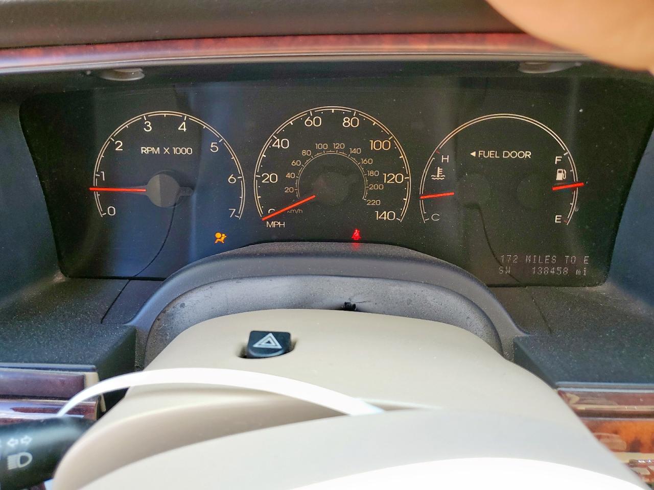 2005 Lincoln Navigator VIN: 5LMFU27525LJ12308 Lot: 83843105