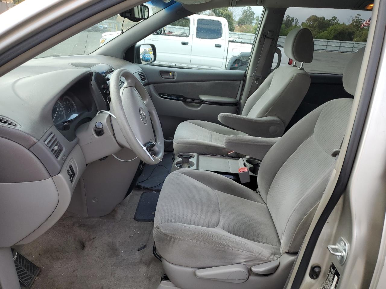 2005 Toyota Sienna Ce VIN: 5TDZA23C15S327663 Lot: 80017985