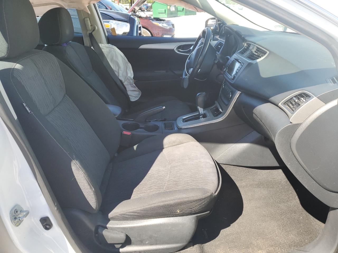 2015 Nissan Sentra S VIN: 3N1AB7AP9FL689683 Lot: 83934005