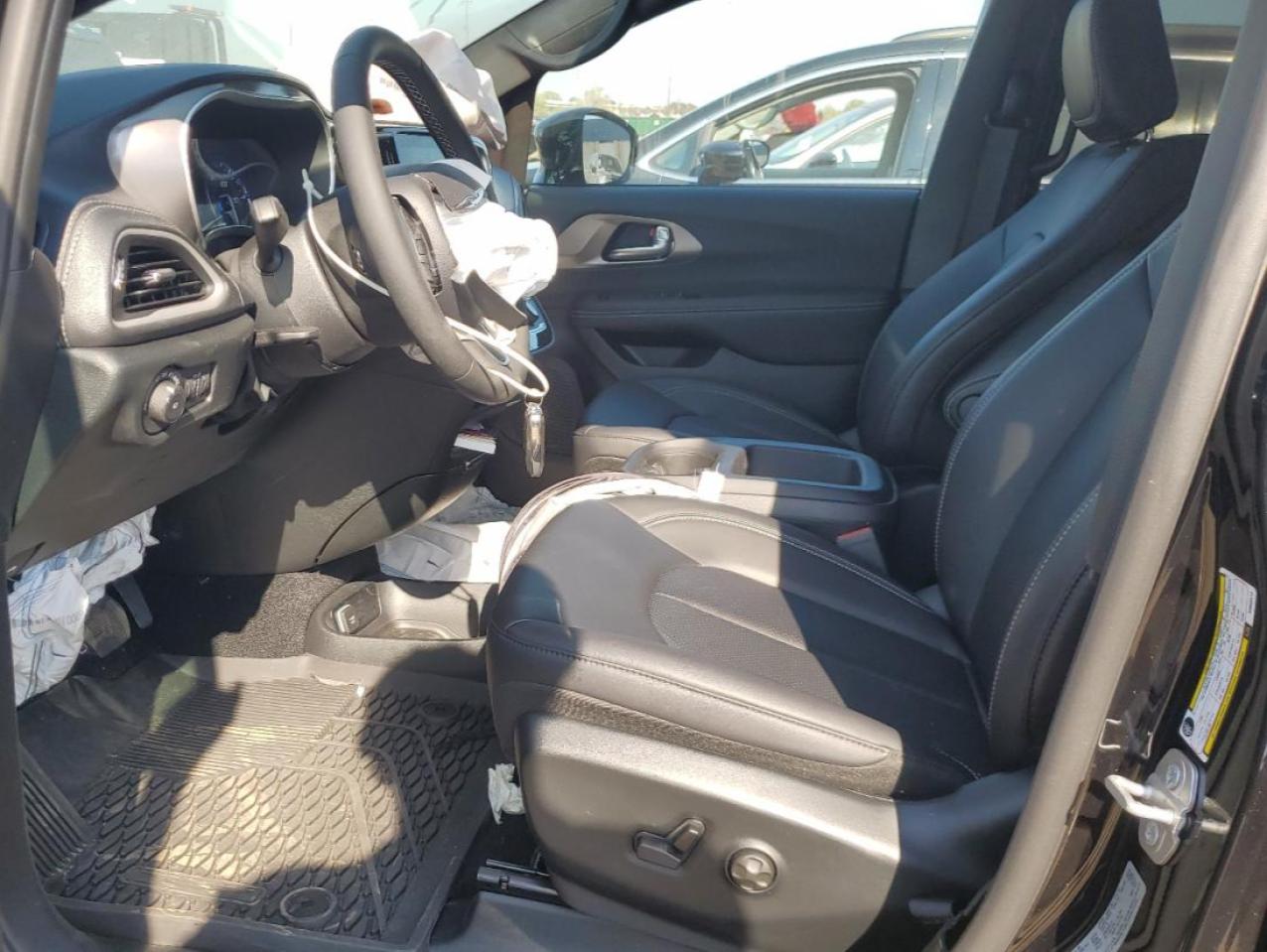 2025 Chrysler Pacifica Select VIN: 2C4RC1BG7SR605513 Lot: 80733125