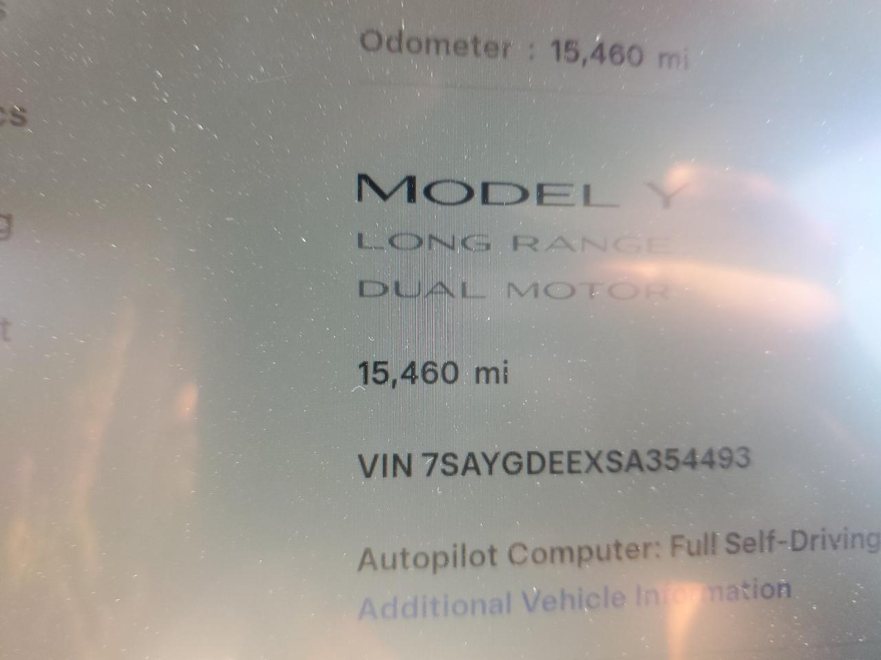 2025 Tesla Model Y VIN: 7SAYGDEEXSA354493 Lot: 72057315