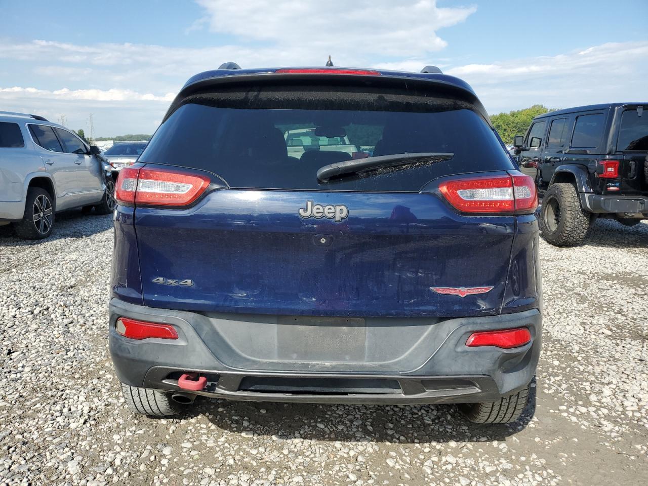 2015 Jeep Cherokee Trailhawk VIN: 1C4PJMBB5FW545800 Lot: 70393975