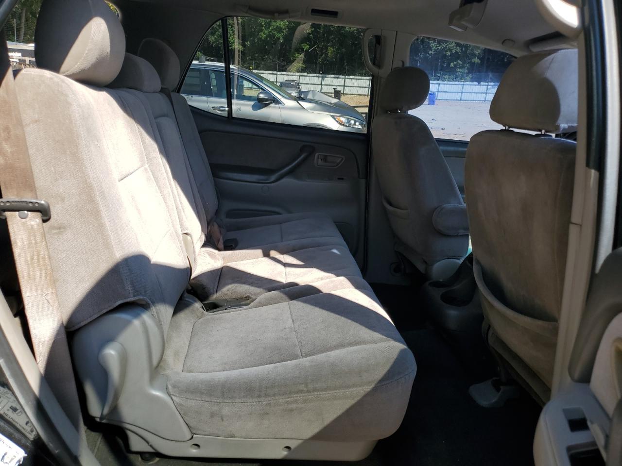 2001 Toyota Sequoia Sr5 VIN: 5TDBT44A11S034439 Lot: 81307735