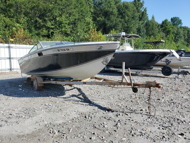 1985 Formula 18F - Boats Boat