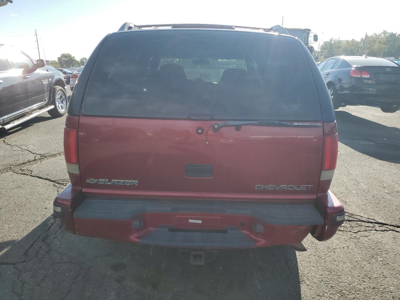 1998 Chevrolet Blazer VIN: 1GNDT13W6W2167188 Lot: 80726555