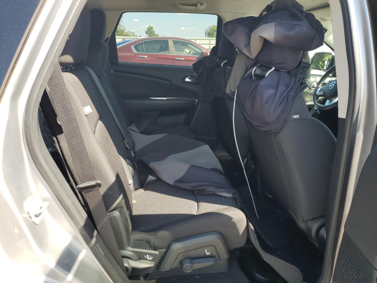 2018 Dodge Journey Se VIN: 3C4PDCABXJT212428 Lot: 71253945