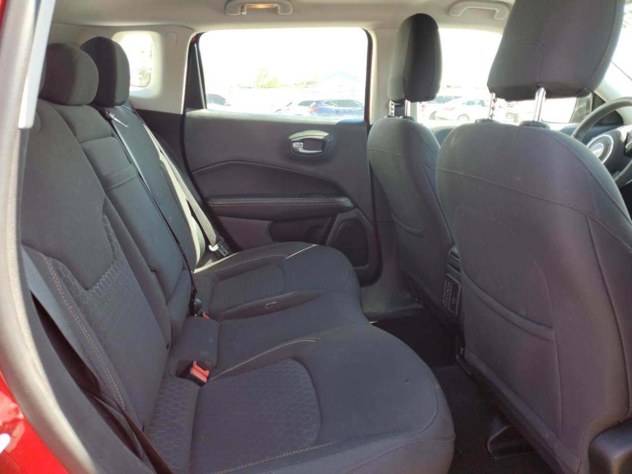 2019 Jeep Compass Sport VIN: 3C4NJCAB4KT777971 Lot: 83971375