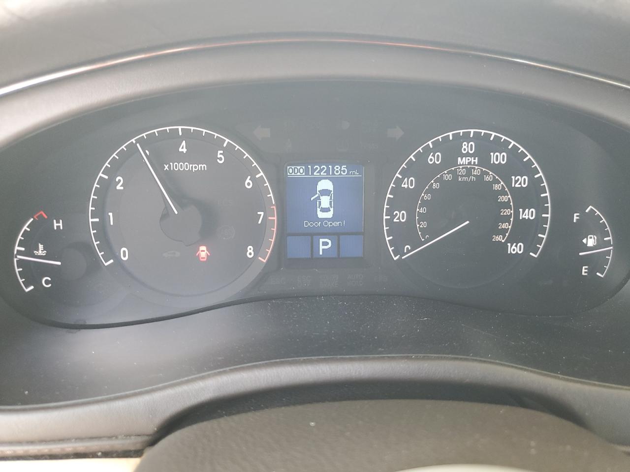 2010 Hyundai Genesis 3.8L VIN: KMHGC4DE5AU084714 Lot: 80846435