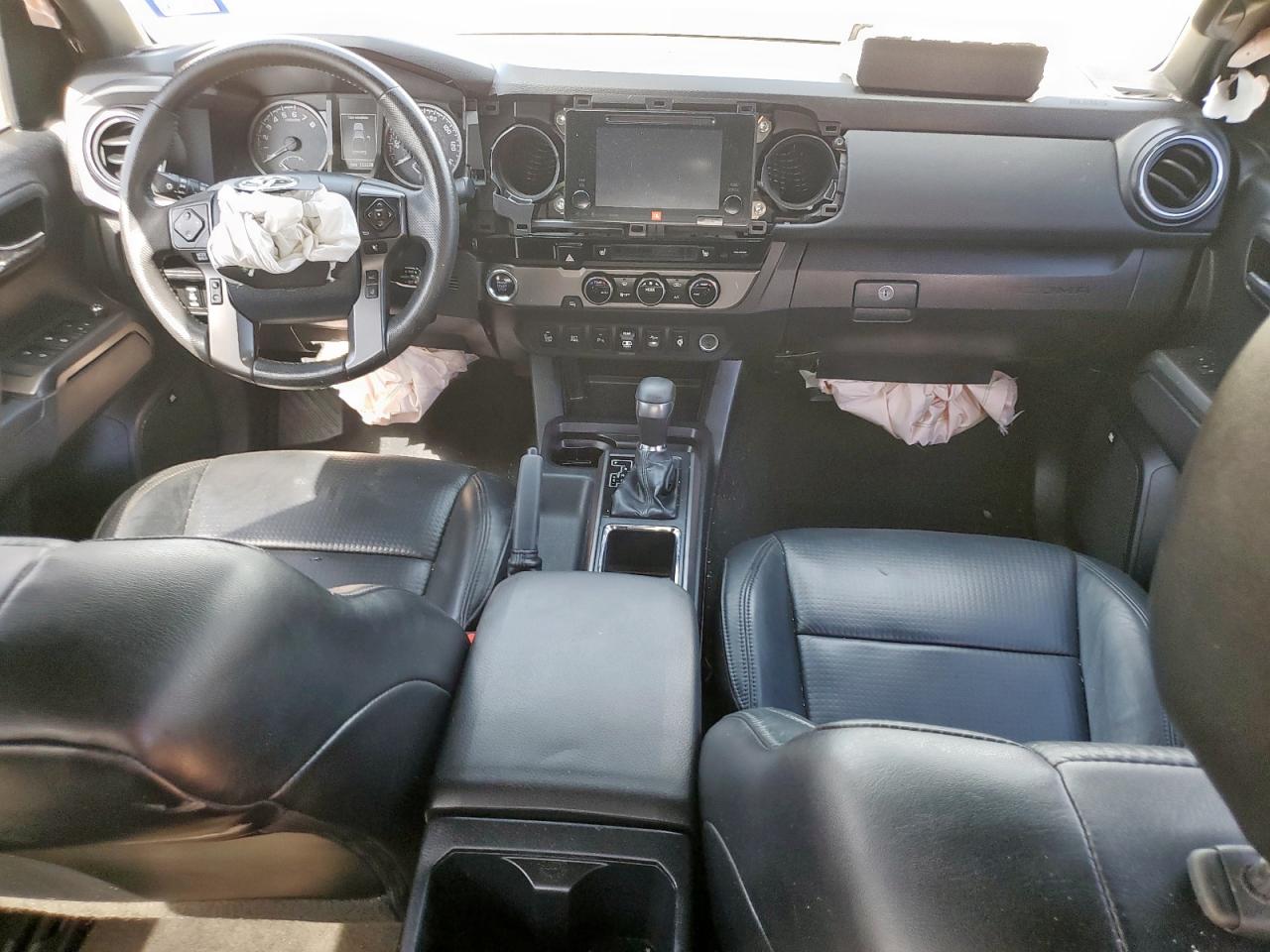 2018 Toyota Tacoma Double Cab VIN: 5TFAZ5CN5JX061805 Lot: 83866595