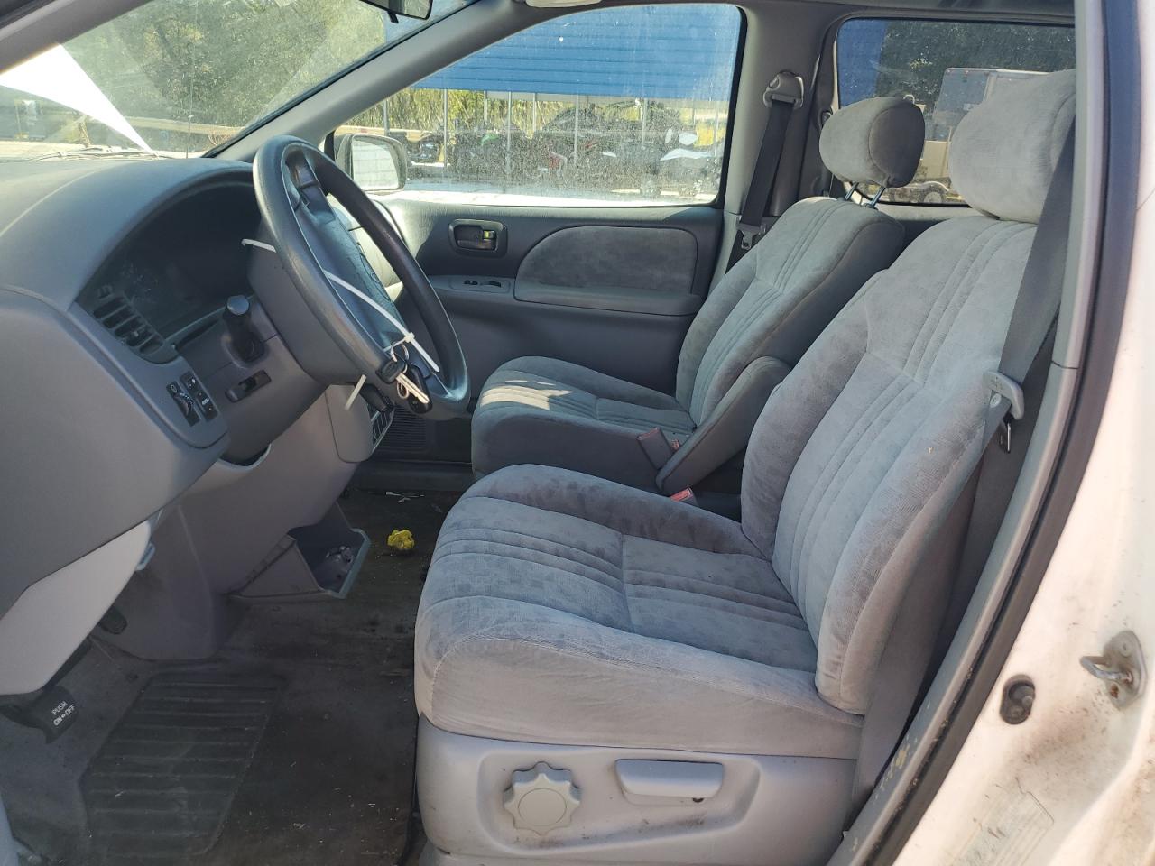 2002 Toyota Sienna Le VIN: 4T3ZF13C62U501619 Lot: 81787275