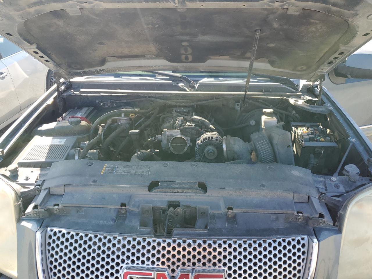 2007 GMC Yukon Xl Denali VIN: 1GKFK66817J390829 Lot: 80716655