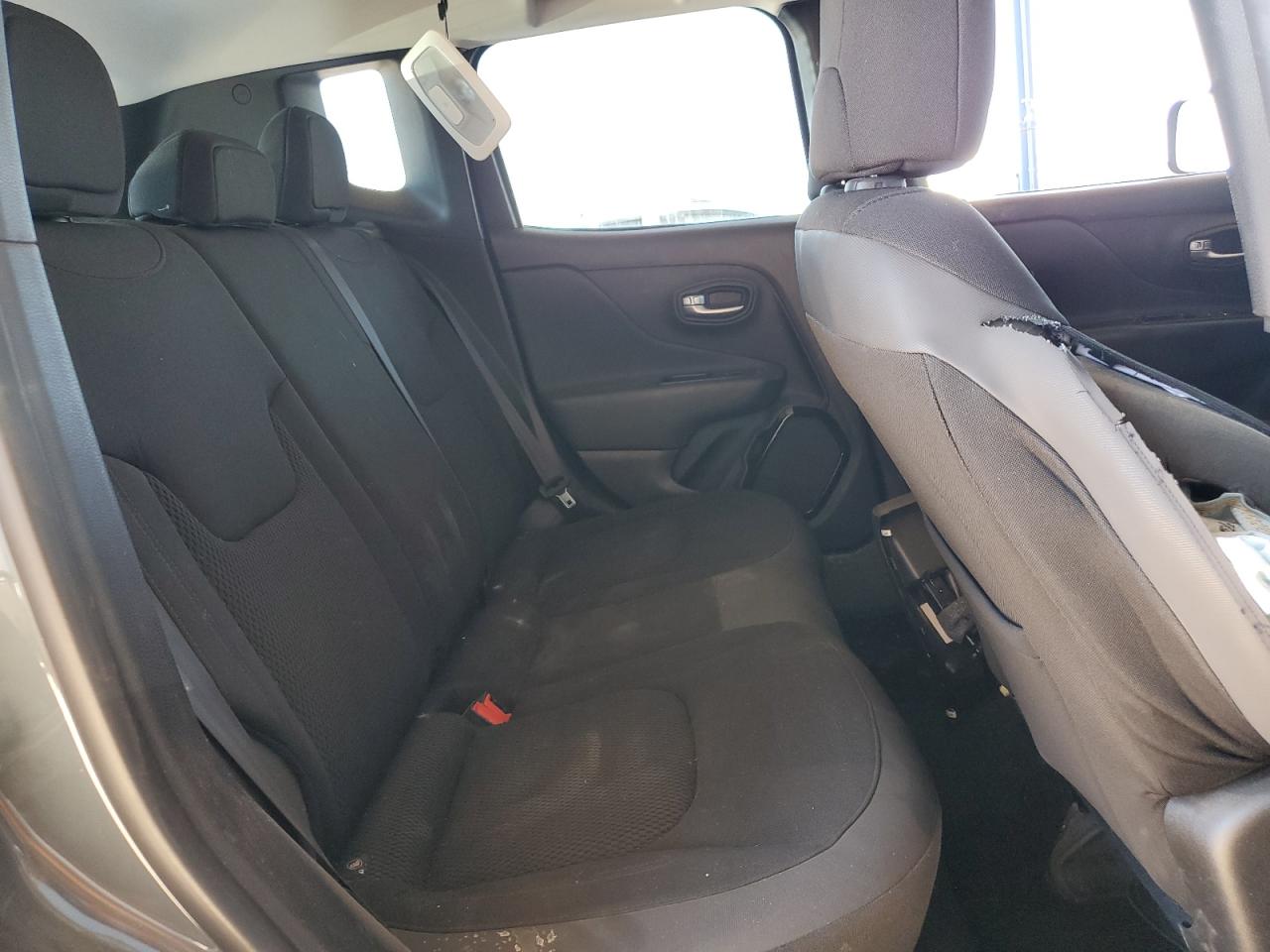 2018 Jeep Renegade Latitude VIN: ZACCJABB4JPH82295 Lot: 81596335