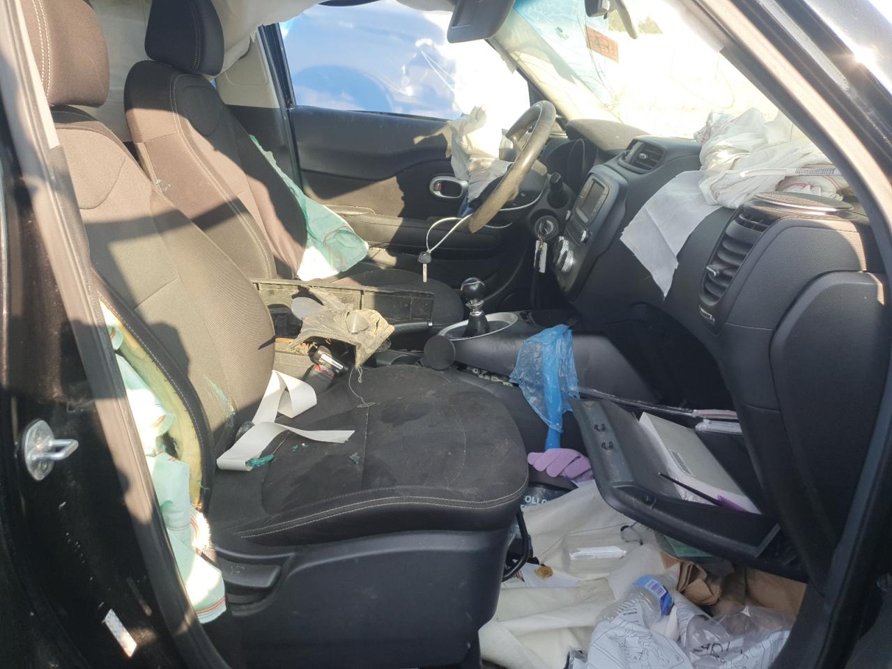 2017 Kia Soul VIN: KNDJN2A22H7411470 Lot: 69938245