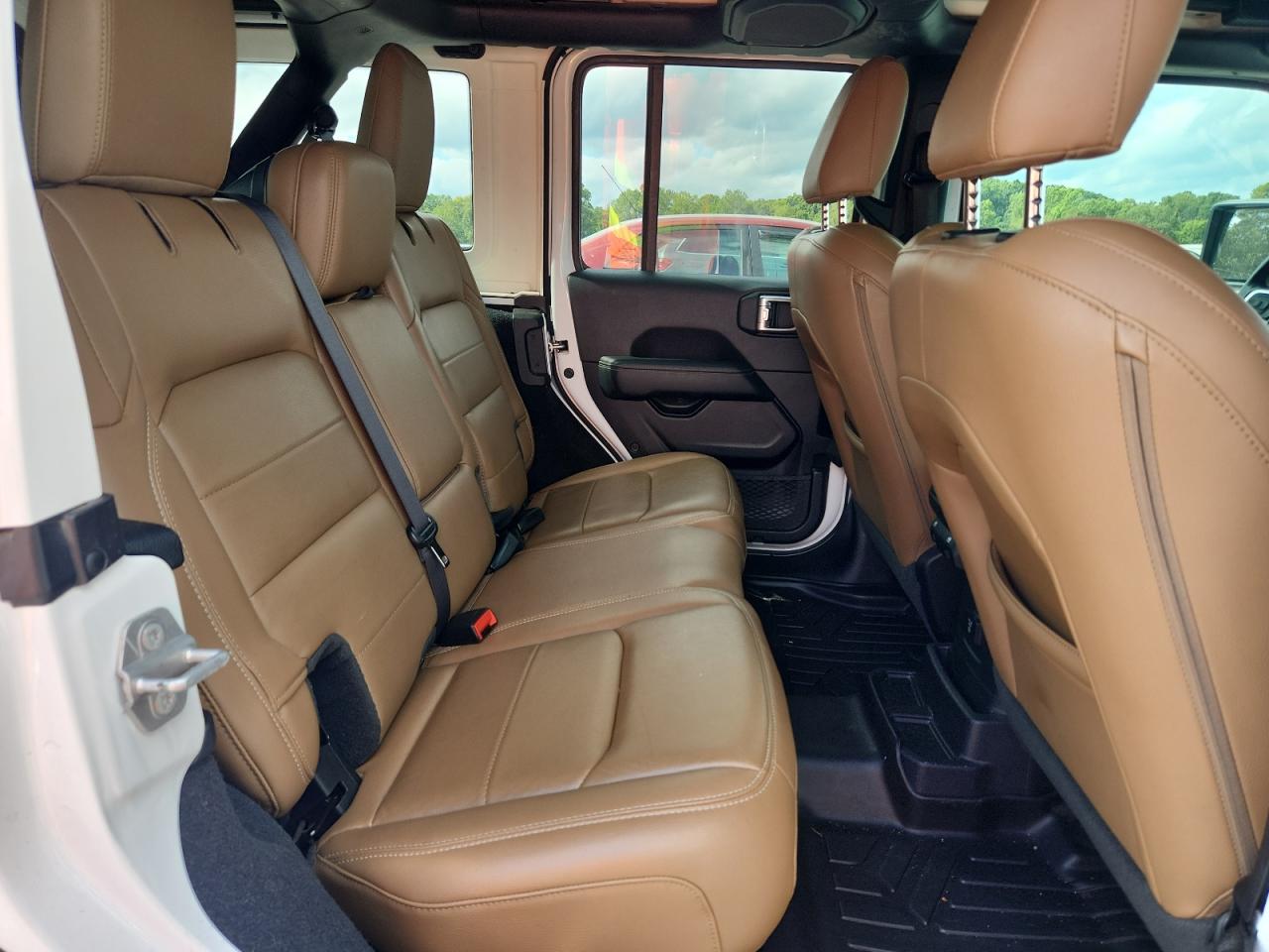 2021 Jeep Wrangler Unlimited Sahara VIN: 1C4HJXEN7MW813125 Lot: 80245405