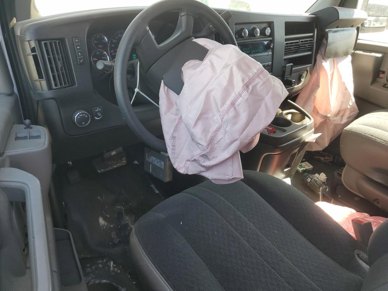 2020 GMC Savana G2500 VIN: 1GTW7AFG0L1262602 Lot: 82089595