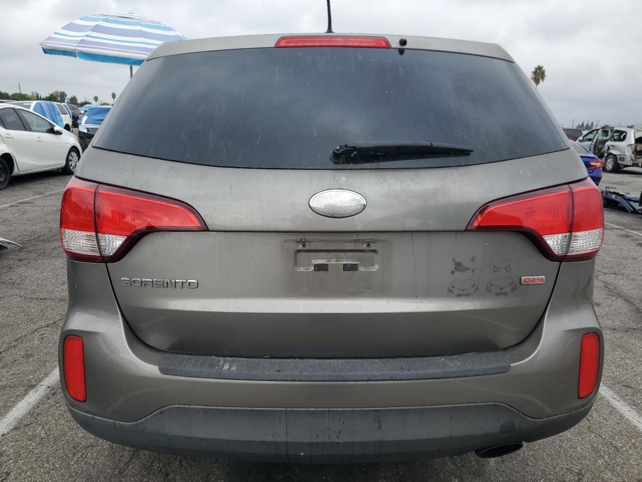 2015 Kia Sorento Lx VIN: 5XYKT3A66FG556210 Lot: 81784065