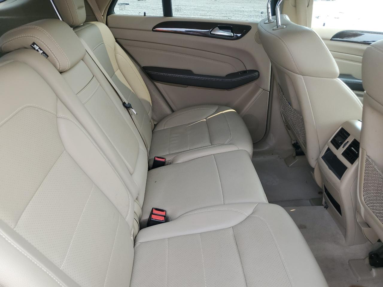 2015 Mercedes-Benz Ml 350 4Matic VIN: 4JGDA5HB4FA597119 Lot: 71786255