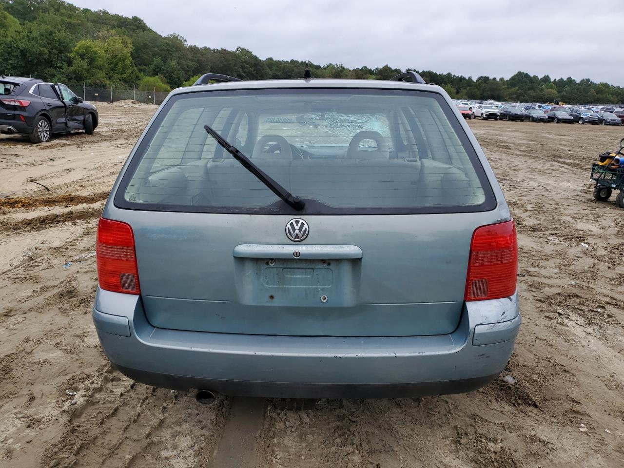 1999 Volkswagen Passat Gls VIN: WVWNA63B8XE517076 Lot: 80346405