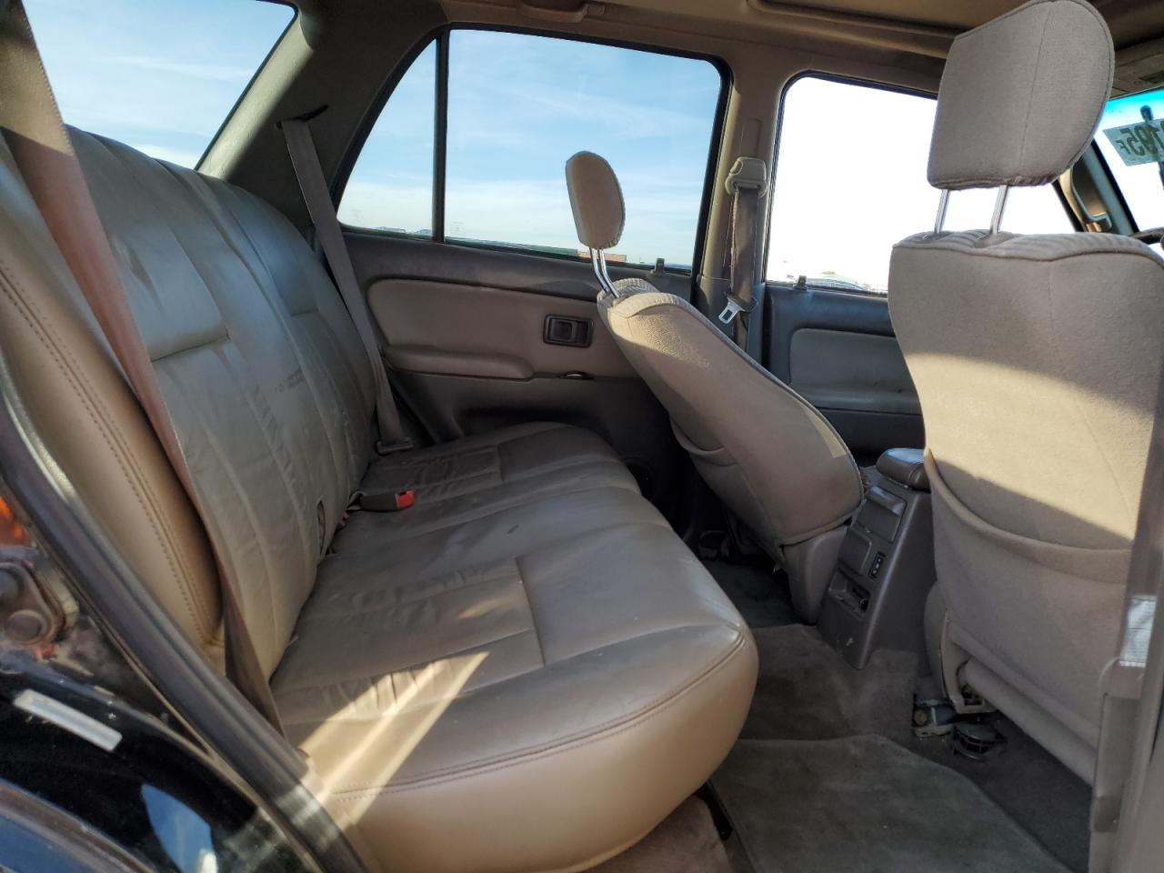 1998 Toyota 4Runner Limited VIN: JT3HN87R6W0168407 Lot: 81819195