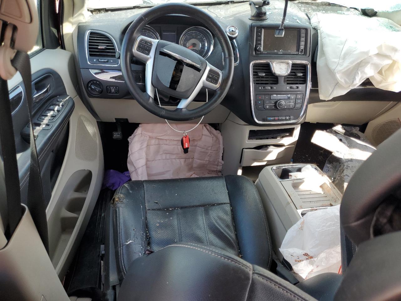 2013 Chrysler Town & Country Touring L VIN: 2C4RC1CG4DR534305 Lot: 81024375