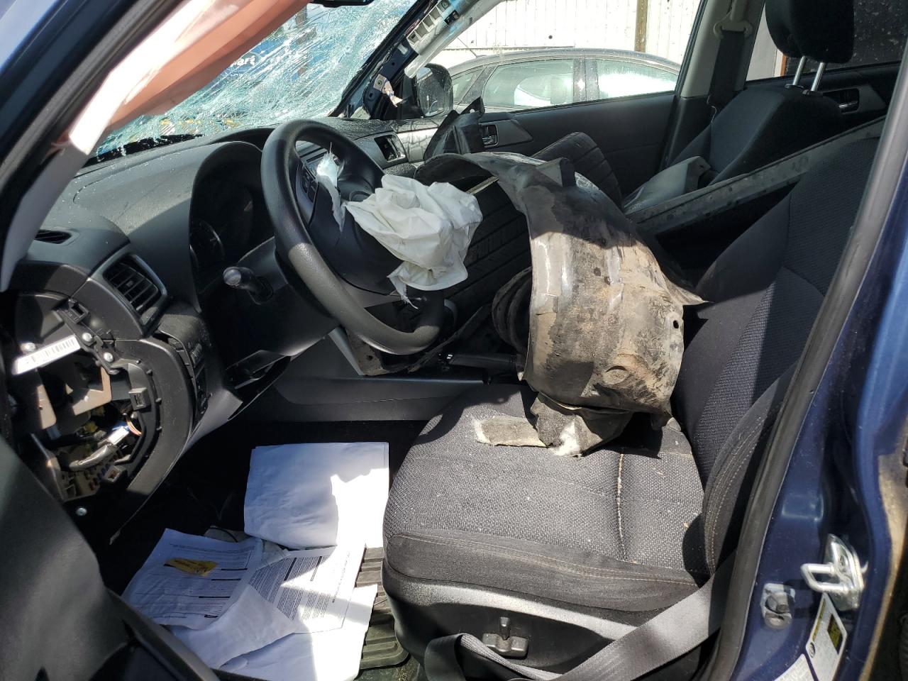 2012 Subaru Forester 2.5X Premium VIN: JF2SHADC2CH433337 Lot: 84647075