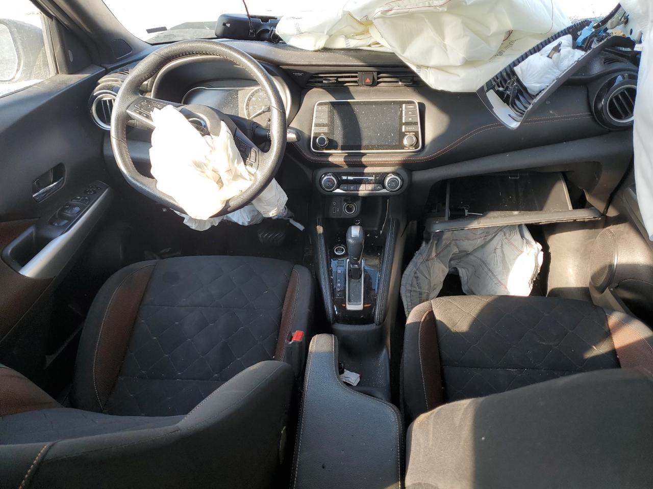 2020 Nissan Kicks Sr VIN: 3N1CP5DV6LL567545 Lot: 81552175