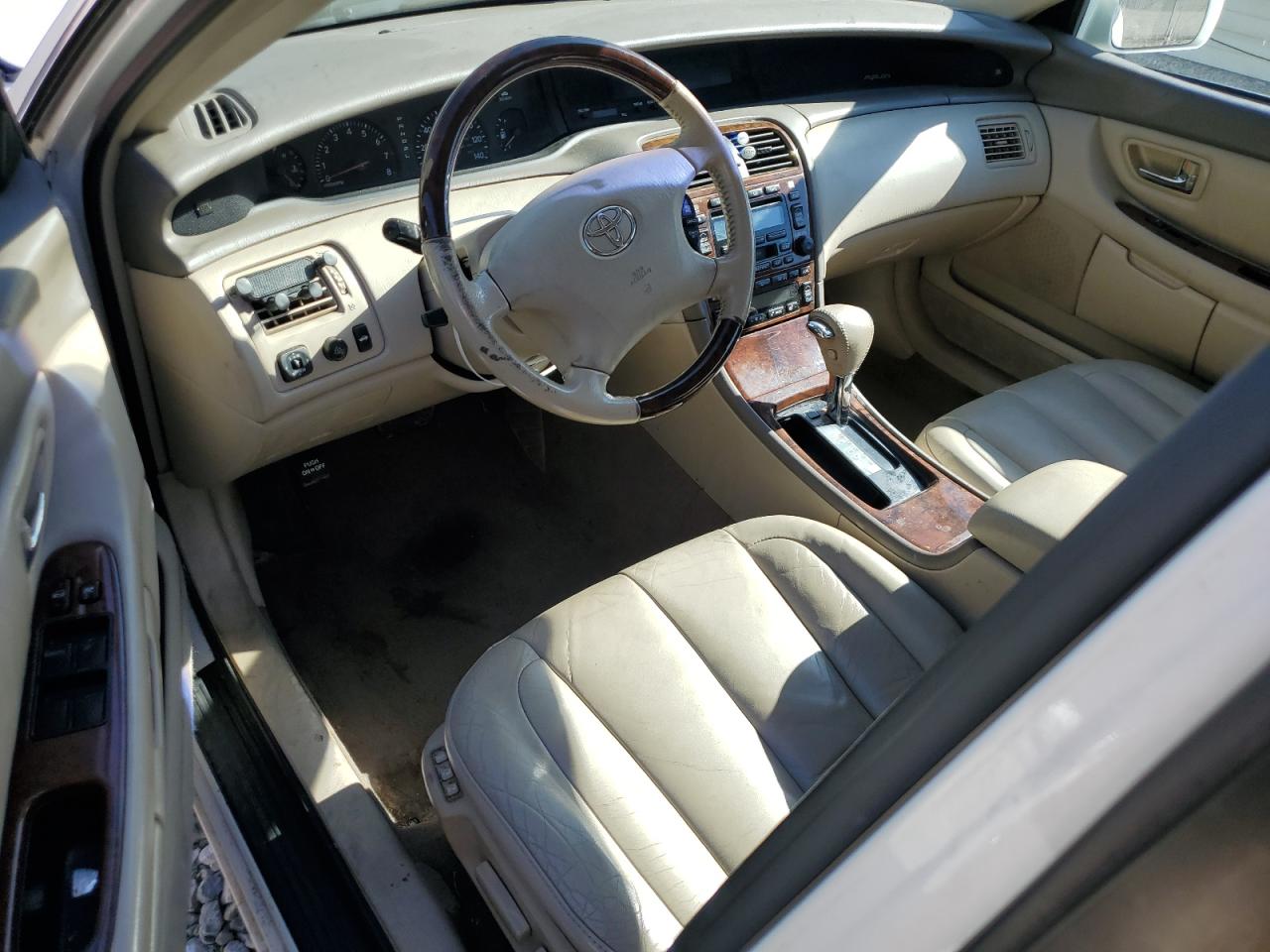 2004 Toyota Avalon Xl VIN: 4T1BF28B74U364922 Lot: 84740325