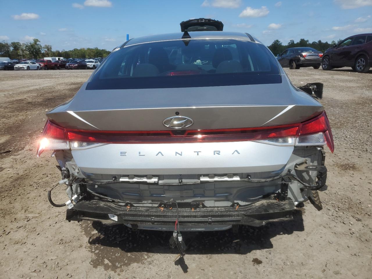 2022 Hyundai Elantra Sel VIN: 5NPLM4AG3NH086077 Lot: 81113775