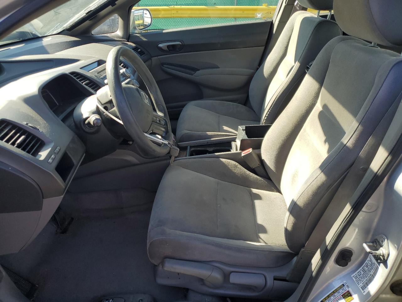 2007 Honda Civic Lx VIN: 1HGFA16527L061862 Lot: 84234625