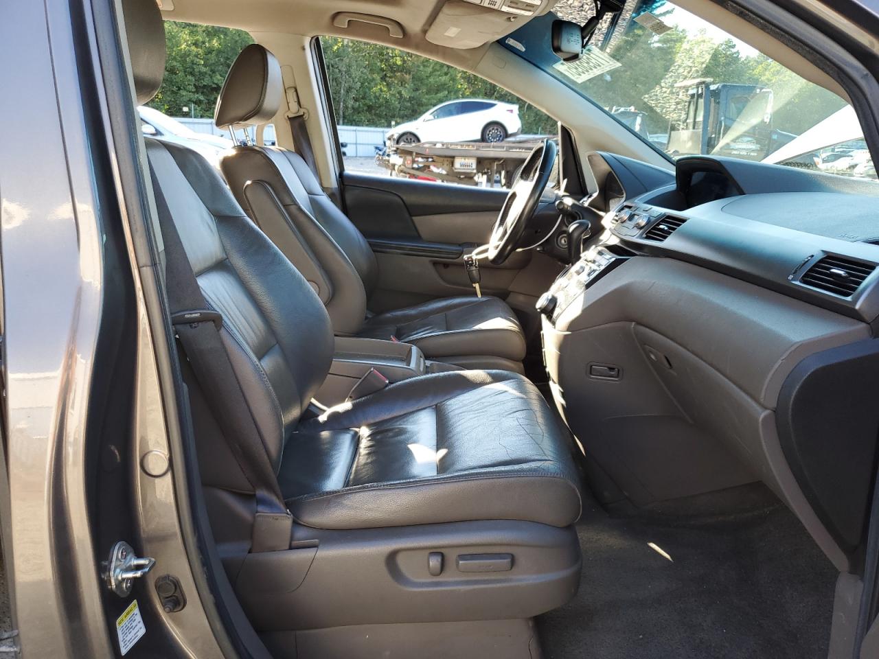 2011 Honda Odyssey Exl VIN: 5FNRL5H6XBB079850 Lot: 71595895