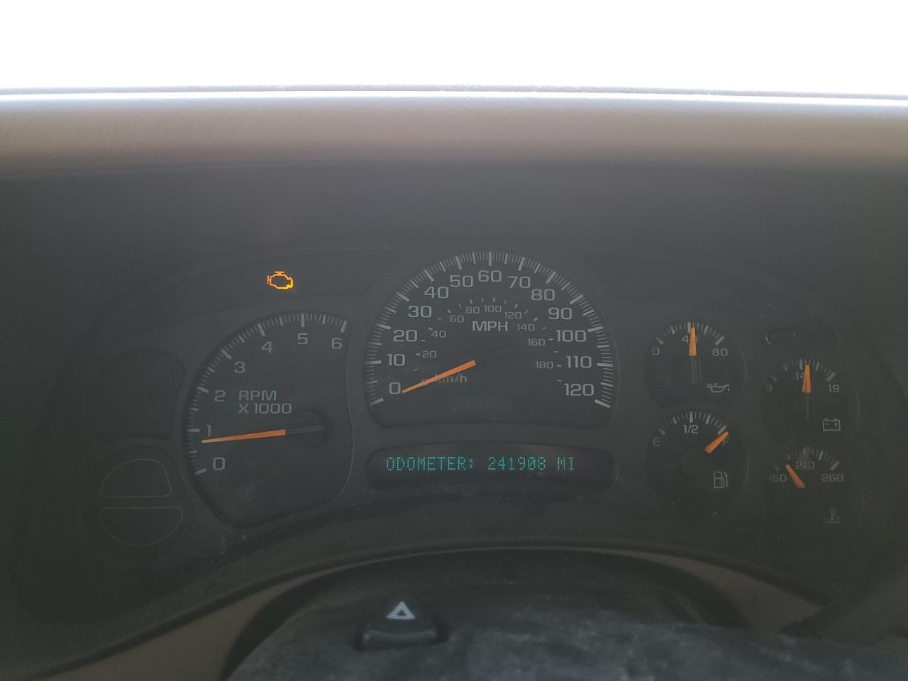 2004 Chevrolet Tahoe K1500 VIN: 1GNEK13Z94J166993 Lot: 84590545